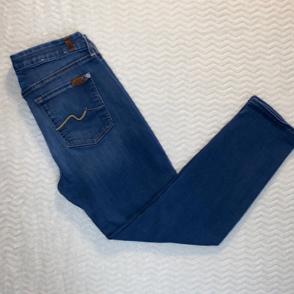 7SEVEN FOR ALL MANKIND KIMMIE CROP MID RISE SOFT STRETCH TAPERED LEG SLIM FIT - Picture 5 of 15